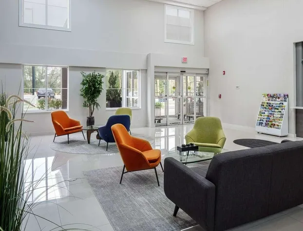 HOM Hotel Gainesville, SureStay Collection by Best Western hotel detail image 1