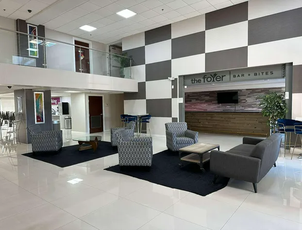 HOM Hotel Gainesville, SureStay Collection by Best Western hotel detail image 4