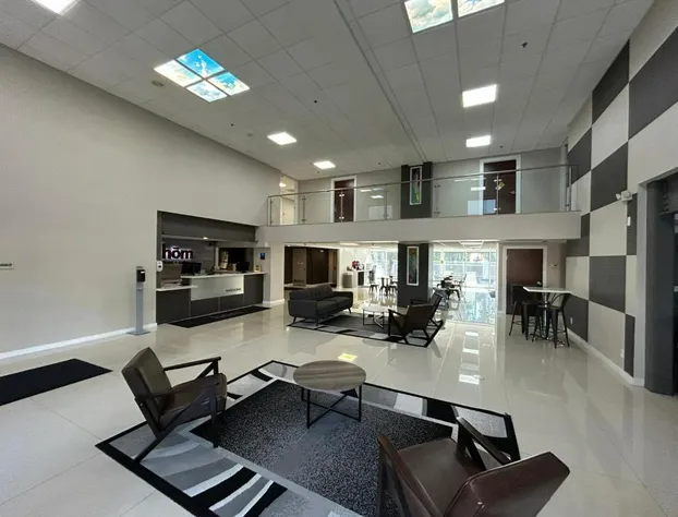 HOM Hotel Gainesville, SureStay Collection by Best Western hotel detail image 3