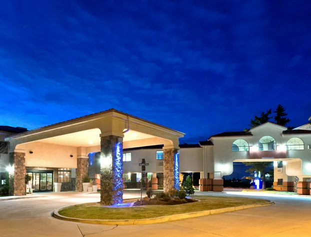 Holiday Inn Express Show Low by IHG hotel detail image 1