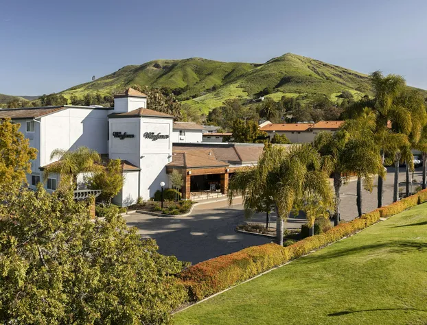 The Wayfarer San Luis Obispo, Tapestry Collection by Hilton hotel detail image 4
