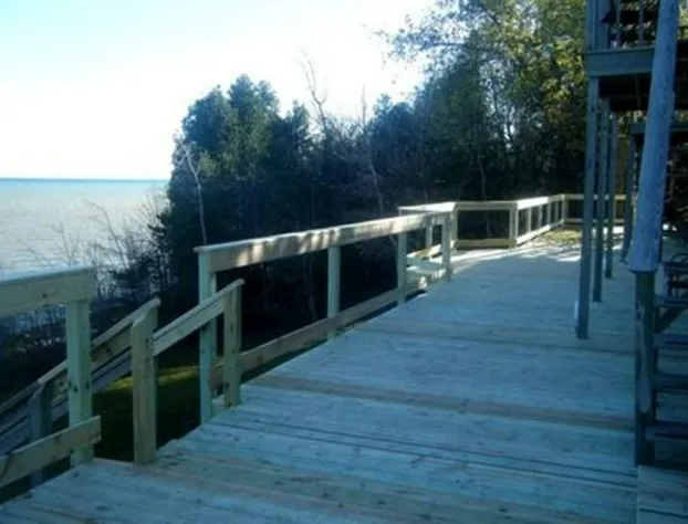 at the Waters Edge Bed & Breakfast hotel detail image 1