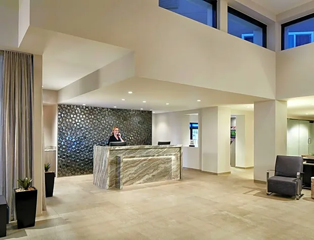 Hilton Garden Inn San Diego Mission Valley Stadium hotel detail image 1