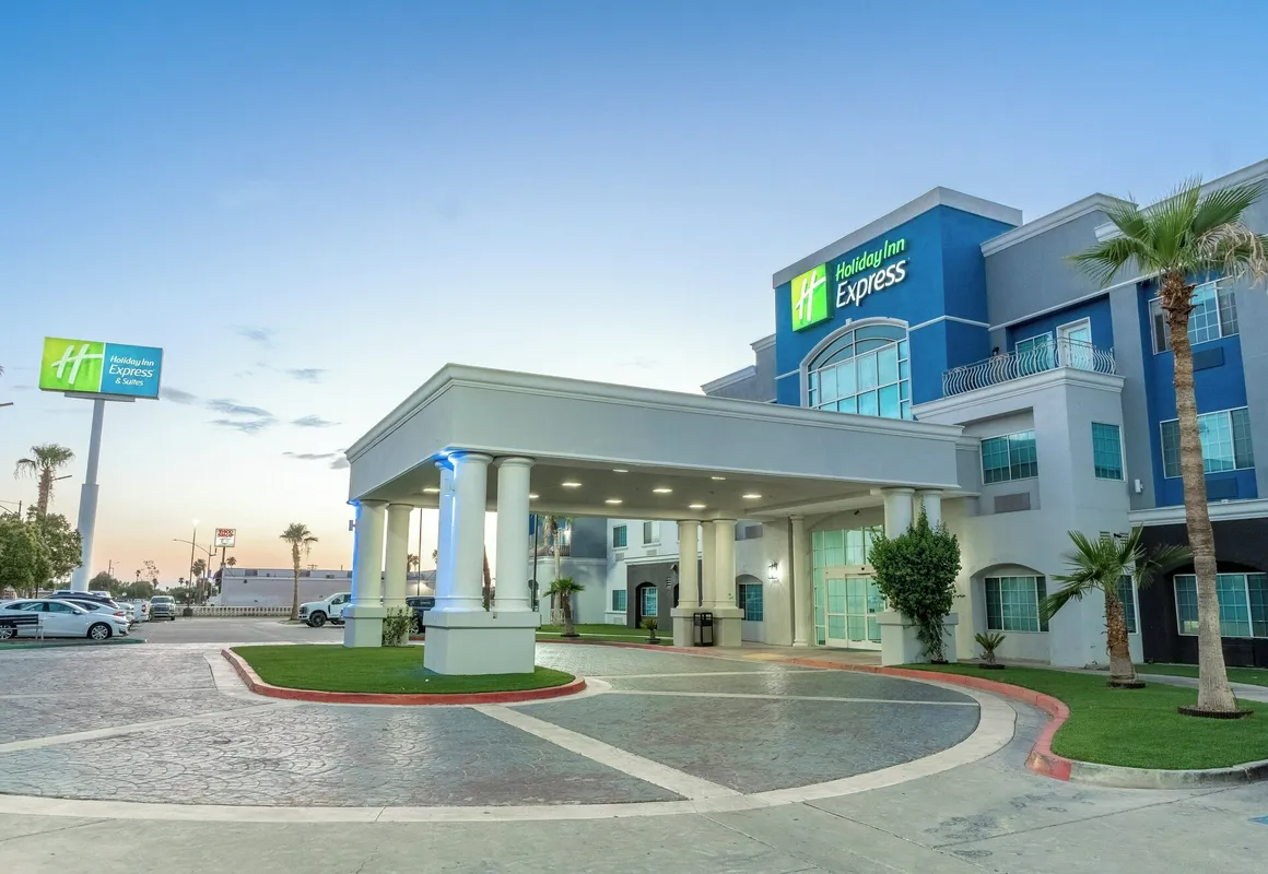 Holiday Inn Express Hotel & Suites El Centro by IHG hotel hero