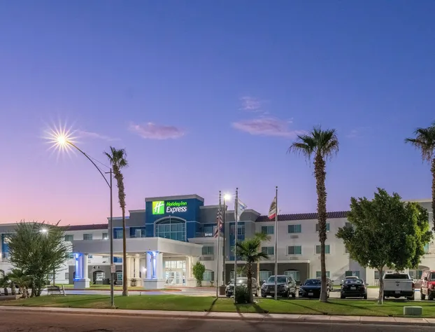 Holiday Inn Express Hotel & Suites El Centro by IHG hotel detail image 2