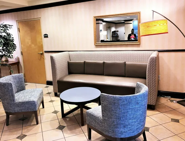 Holiday Inn Express Syracuse Airport by IHG hotel detail image 2