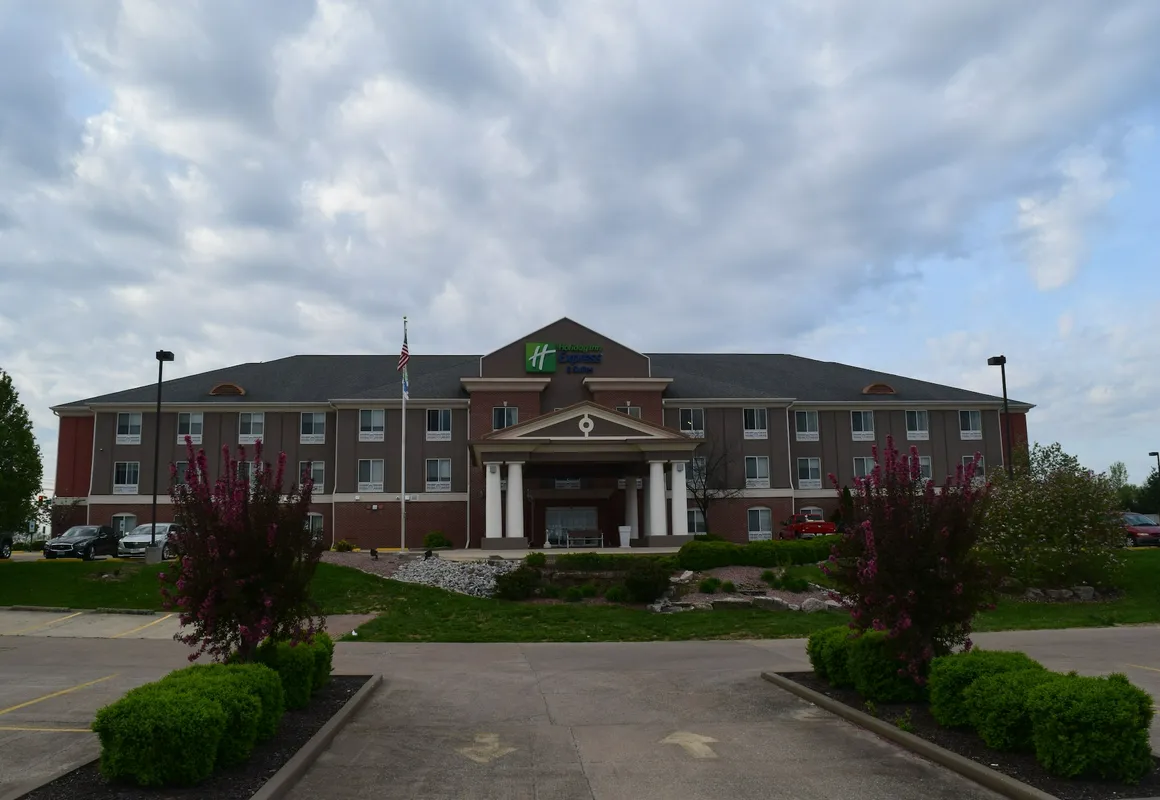 Holiday Inn Express Hotel & Suites Sparta by IHG hotel hero