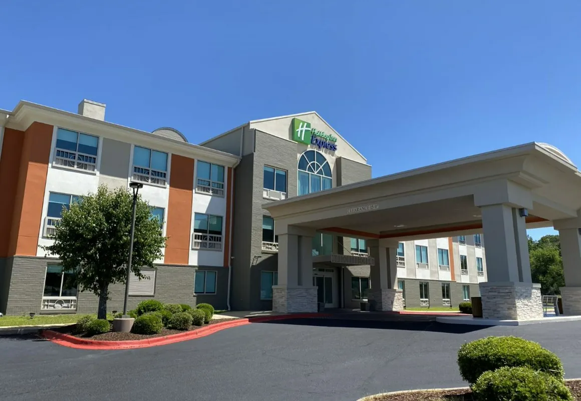 Holiday Inn Express & Suites Enterprise by IHG hotel hero