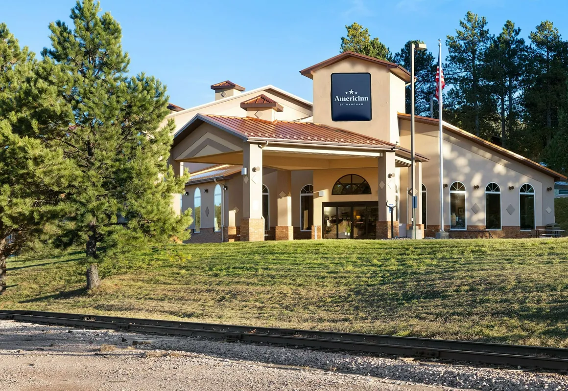 AmericInn by Wyndham Hill City Mt Rushmore hotel hero