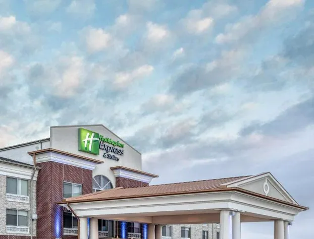 Holiday Inn Express & Suites Vandalia by IHG hotel detail image 3