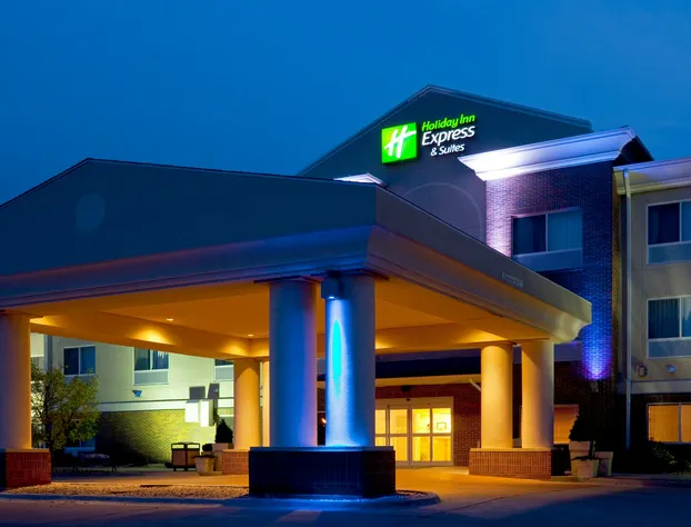 Holiday Inn Express & Suites Yankton by IHG hotel detail image 1