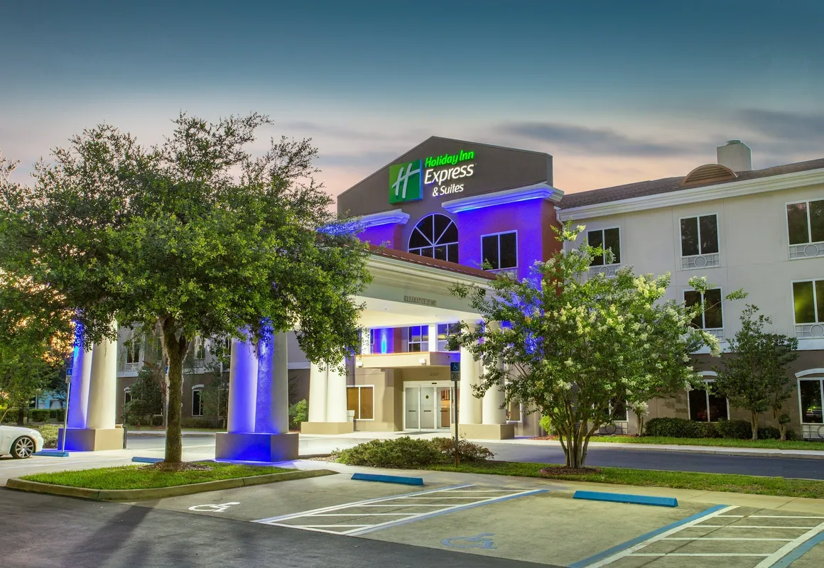 Holiday Inn Express Hotel & Suites Silver Springs - Ocala by IHG hotel hero