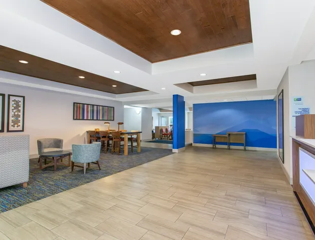 Holiday Inn Express Hotel & Suites Silver Springs - Ocala by IHG hotel detail image 4