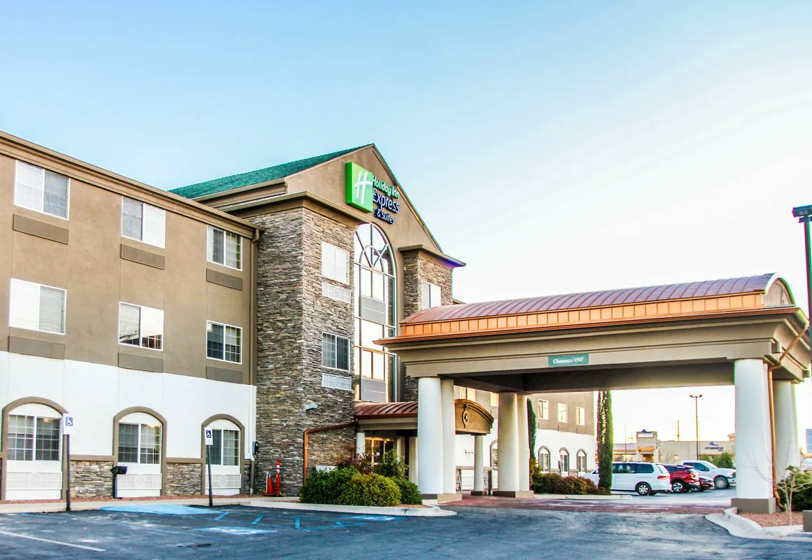 Holiday Inn Express Carlsbad by IHG hotel hero