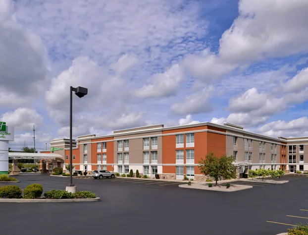 Holiday Inn Hotel & Suites Rochester - Marketplace by IHG hotel detail image 1