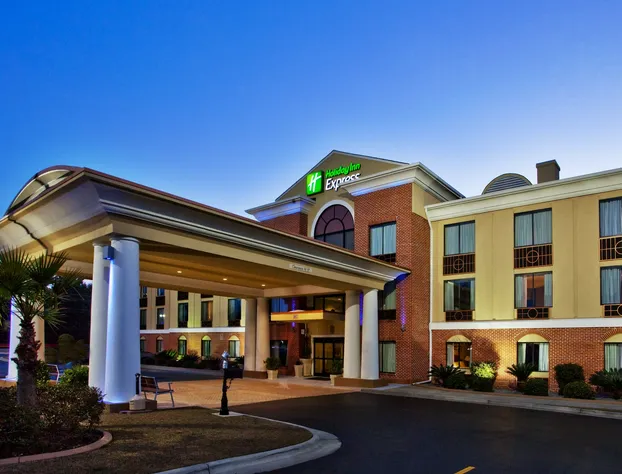 Holiday Inn Express Hinesville by IHG hotel detail image 1
