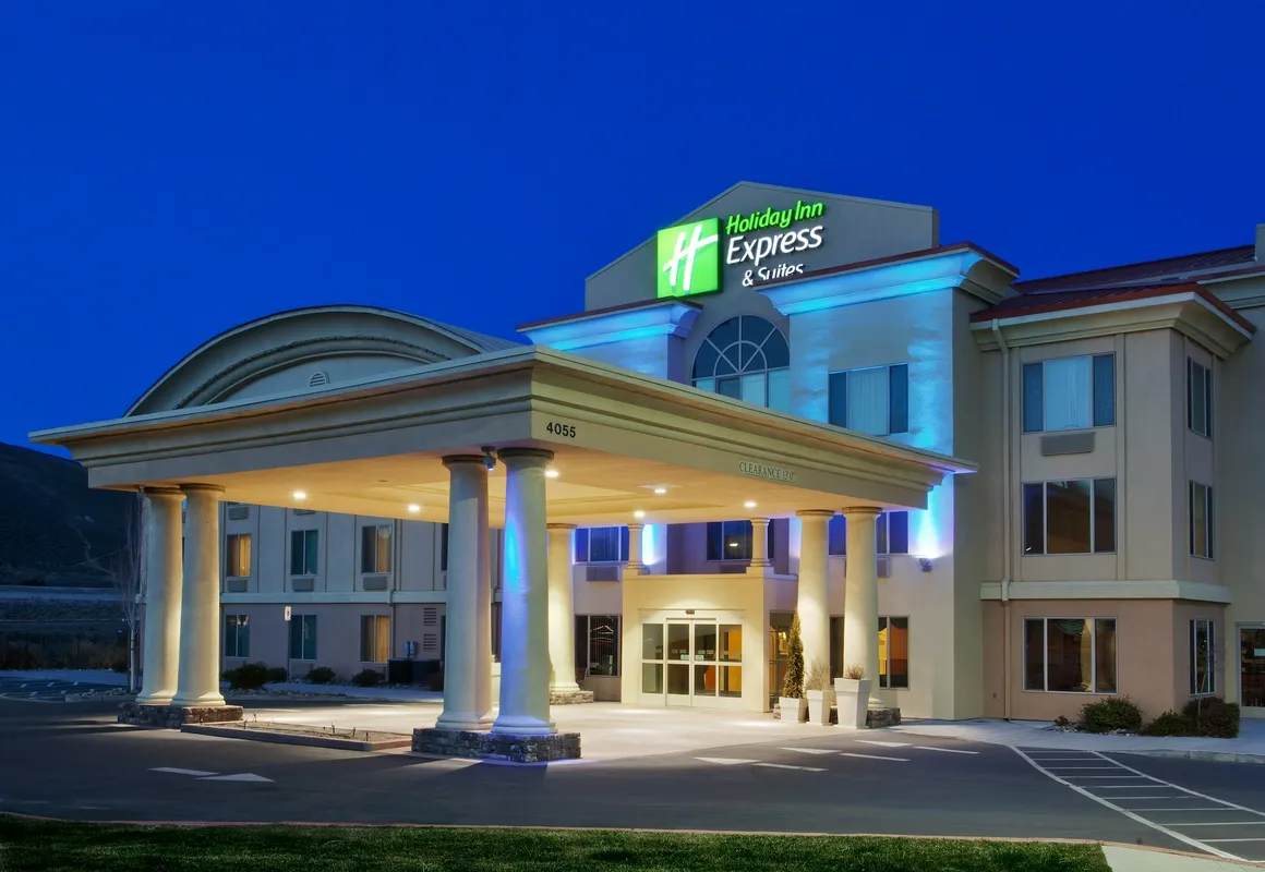 Holiday Inn Express & Suites Carson City by IHG hotel hero