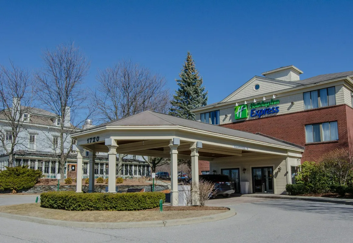 Holiday Inn Express South Burlington by IHG hotel hero