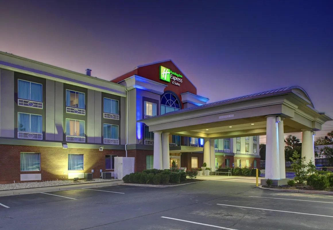 Holiday Inn Express Hotel & Suites Emporia by IHG hotel hero