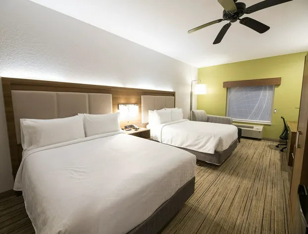 Holiday Inn Express Clinton by IHG hotel detail image 3