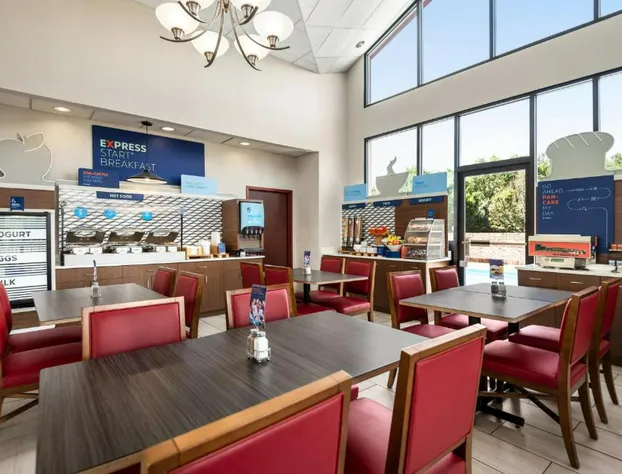 Holiday Inn Express Winchester South-Stephens City by IHG hotel detail image 4