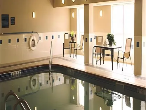 Holiday Inn Express Hotel & Suites Vermillion by IHG hotel detail image 3