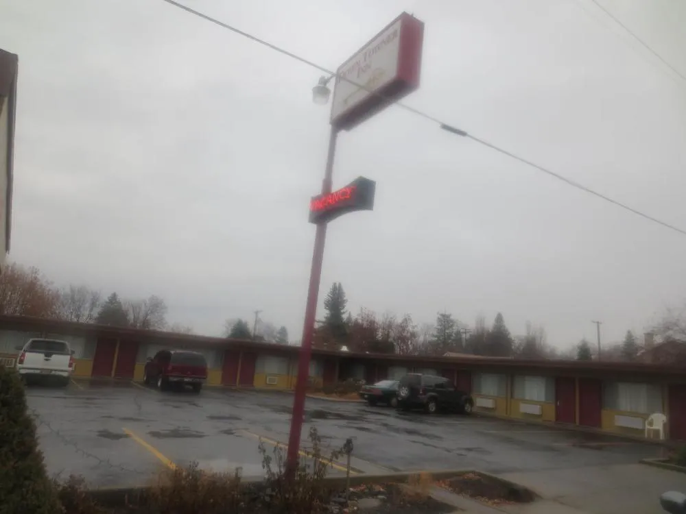 Down Towner Inn hotel hero