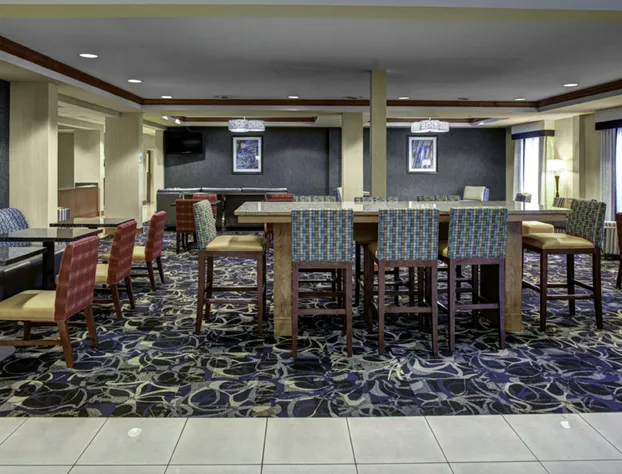 Holiday Inn Express Hotel & Suites Richmond North Ashland by IHG hotel detail image 3