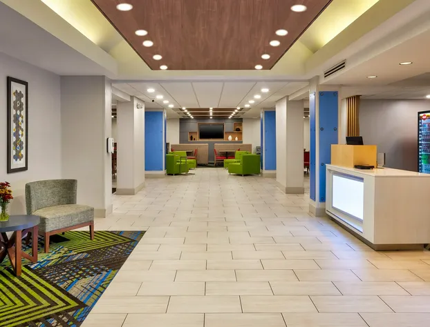 Holiday Inn Express Hotel & Suites Chesapeake by IHG hotel detail image 2