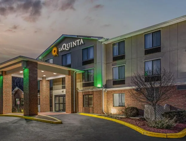 La Quinta Inn & Suites by Wyndham Norwich-Plainfield-Casino hotel detail image 1