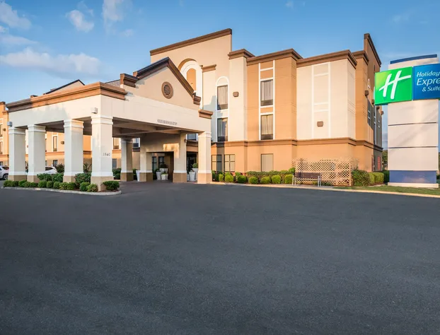 Holiday Inn Express & Suites Grenada by IHG hotel detail image 1