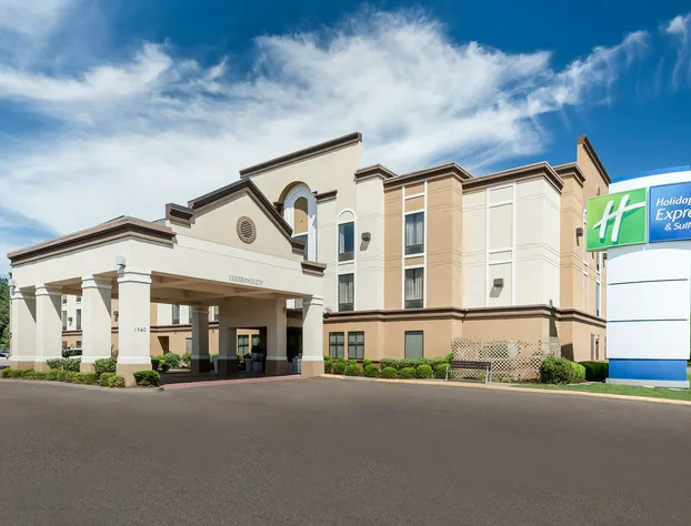 Holiday Inn Express & Suites Grenada by IHG hotel detail image 3