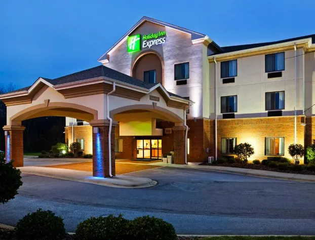 Holiday Inn Express Forest City by IHG hotel detail image 1