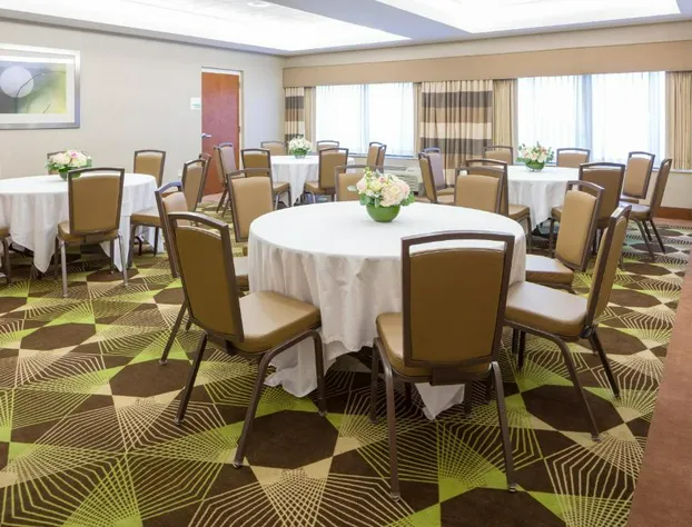 Holiday Inn Manchester Airport by IHG hotel detail image 2