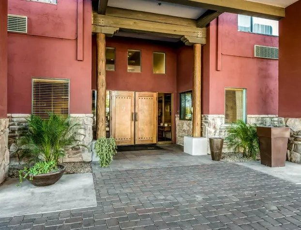 Red Lion Inn & Suites Goodyear Phoenix hotel detail image 1