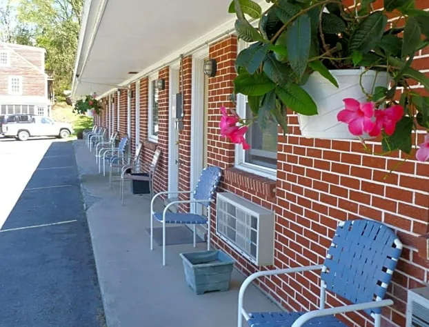 Lost River Motel hotel detail image 2