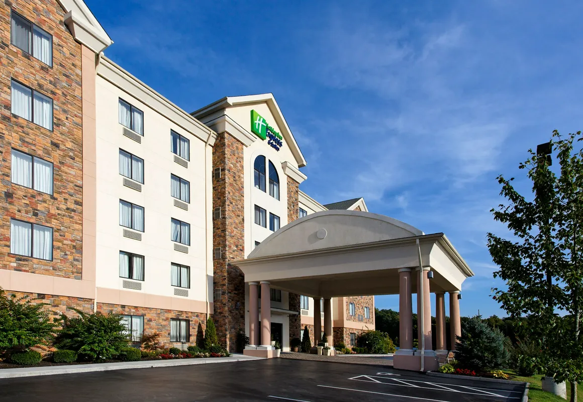Holiday Inn Express Hotel and Suites Kingsport by IHG hotel hero