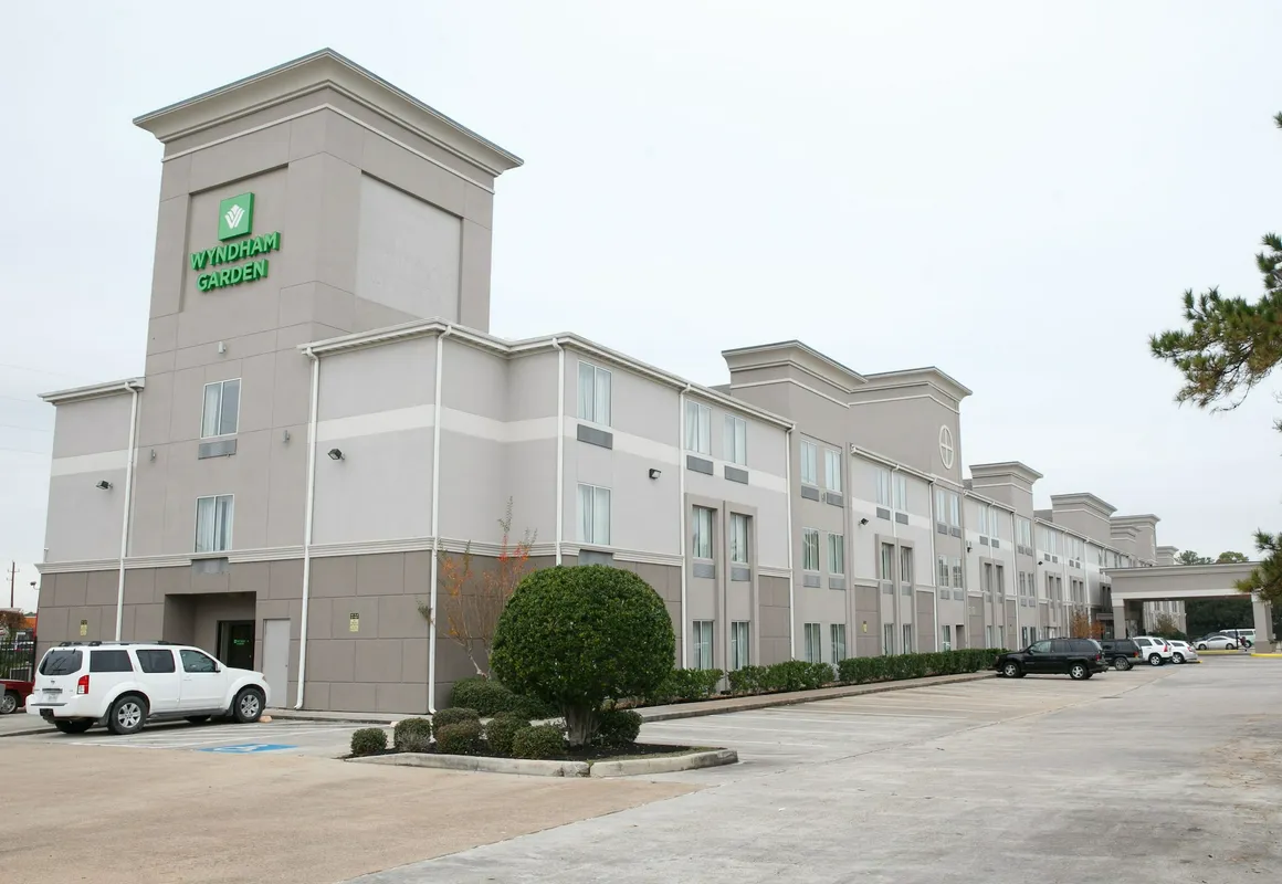 Wyndham Garden Houston Willowbrook hotel hero