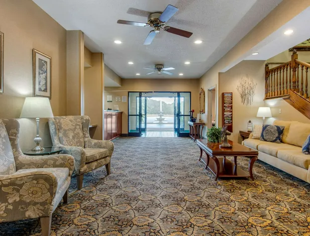 Quality Inn & Suites Benton - Draffenville hotel detail image 4