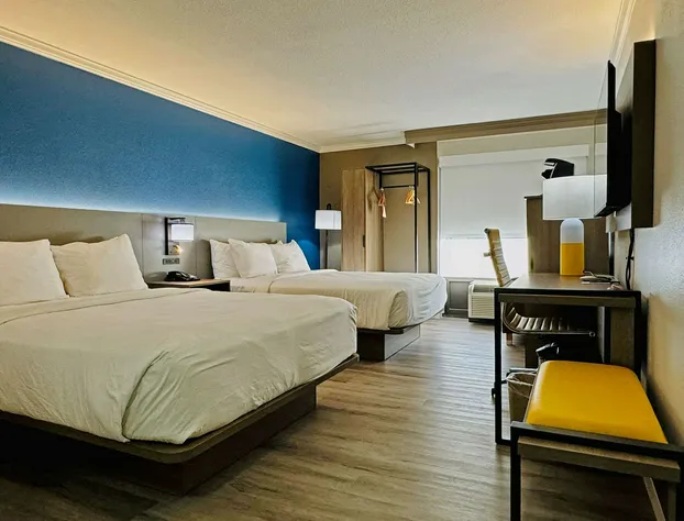 Comfort Inn & Suites Houston I-10 West Energy Corridor hotel detail image 4