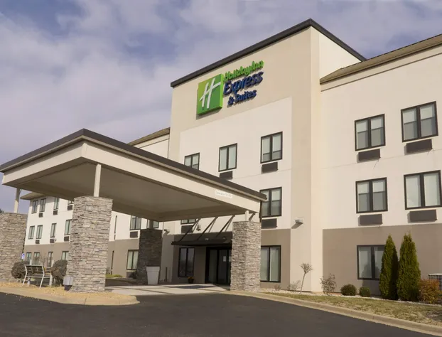 Holiday Inn Express Hotel & Suites Madison by IHG hotel detail image 3