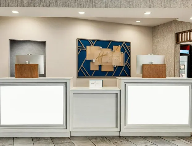 Holiday Inn Express Baltimore at the Stadiums by IHG hotel detail image 4