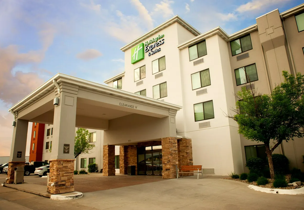 Holiday Inn Express & Suites Norfolk by IHG hotel hero