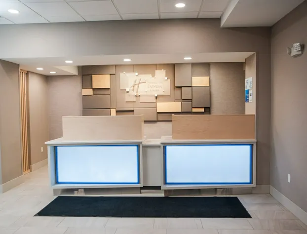 Holiday Inn Express & Suites Norfolk by IHG hotel detail image 1