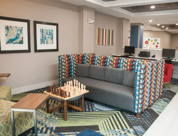 Holiday Inn Express & Suites Norfolk by IHG hotel detail image 2