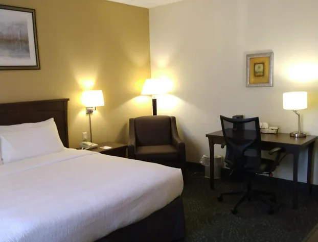 Howard Johnson by Wyndham Amherst Hadley hotel detail image 4