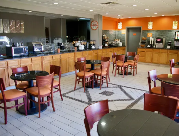 Howard Johnson by Wyndham Lexington hotel detail image 3