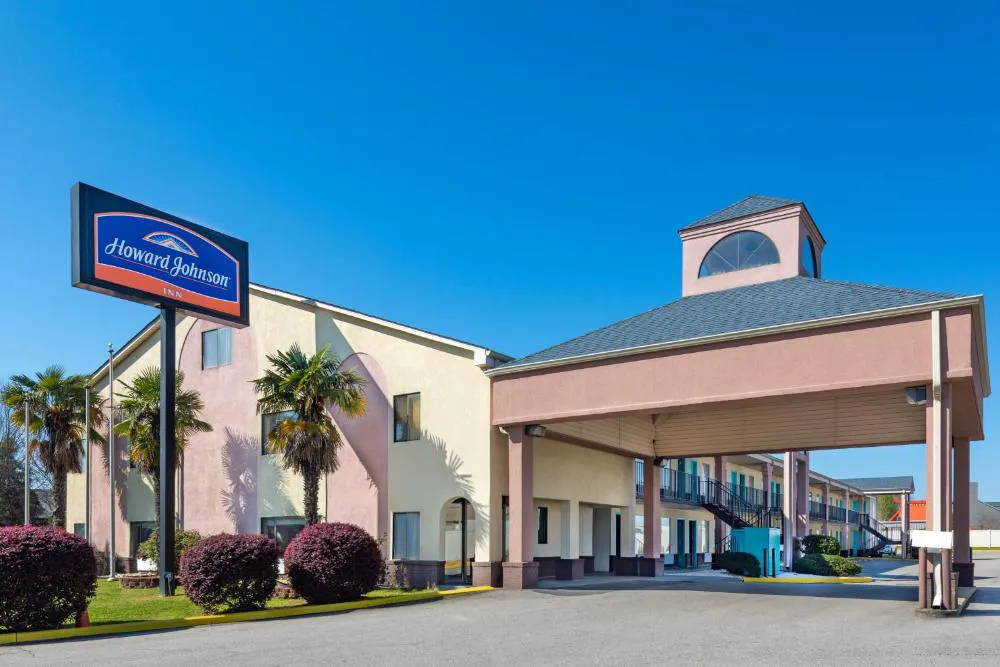 Howard Johnson by Wyndham Rock Hill hotel hero