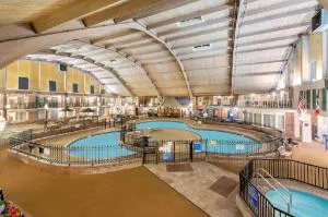 Howard Johnson by Wyndham Burlington hotel detail image 3