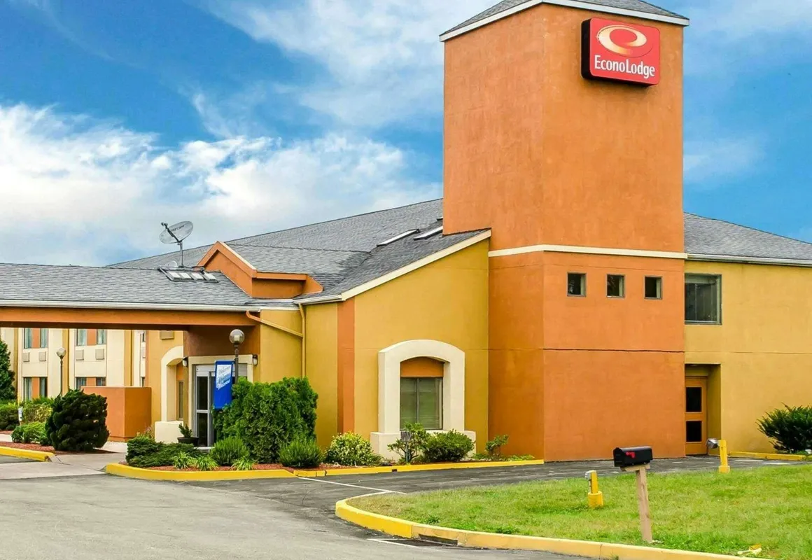 Econo Lodge Harrisburg - Hershey North hotel hero
